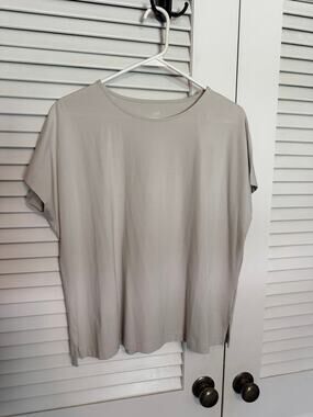 J.Jill Luxe Supima Relaxed Tee in Pebble Medium NWT